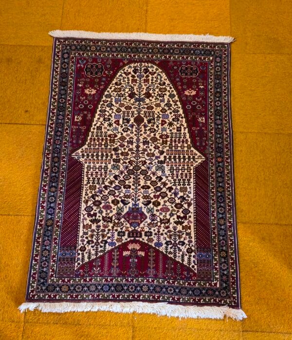 Sarough Rug